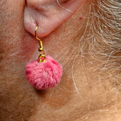 Dangle Earrings - Pompom