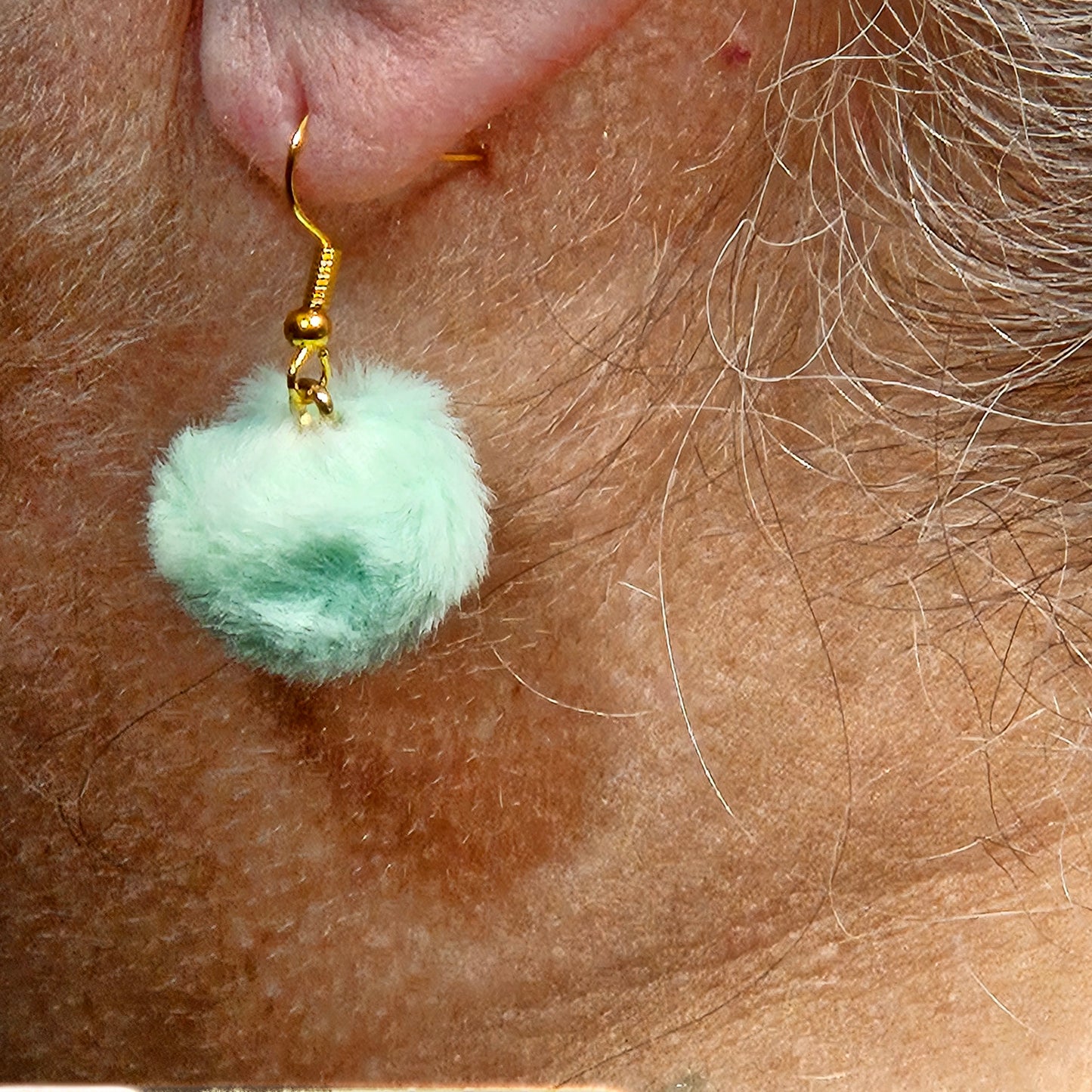 Dangle Earrings - Pompom
