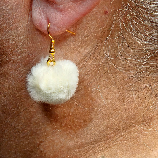 Dangle Earrings - Pompom